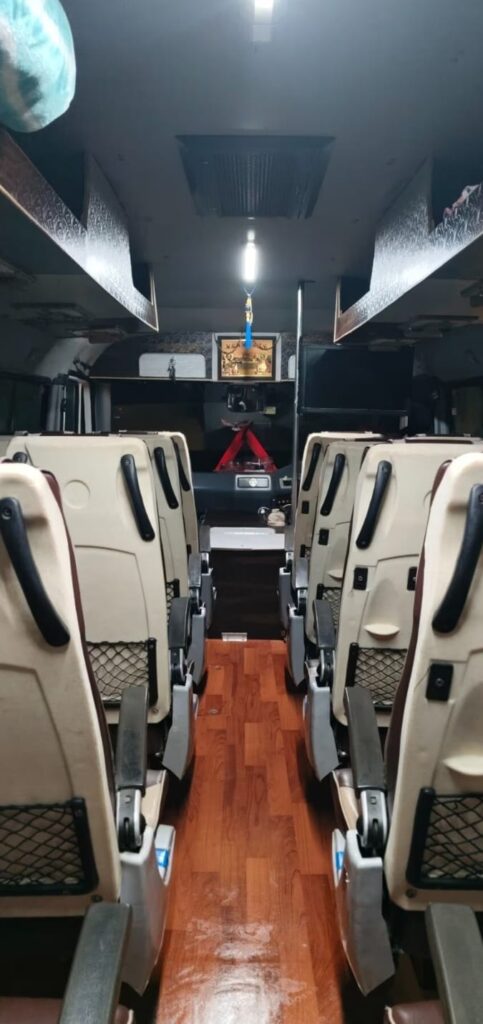 Chandigarh To Amritsar Tempo Traveller​